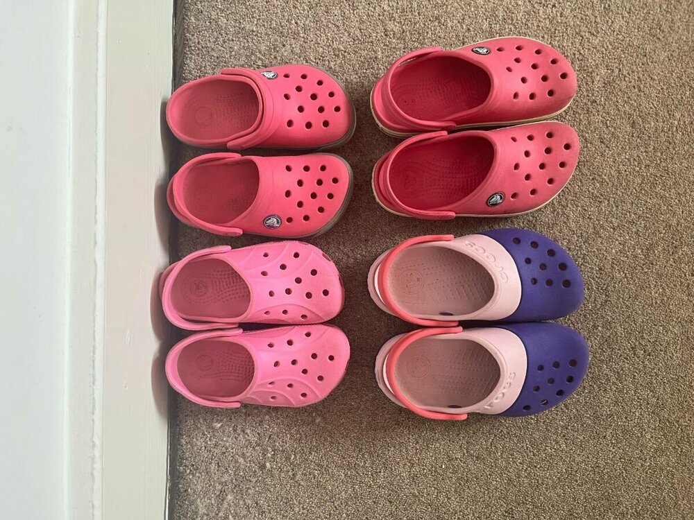 crocs.jpg