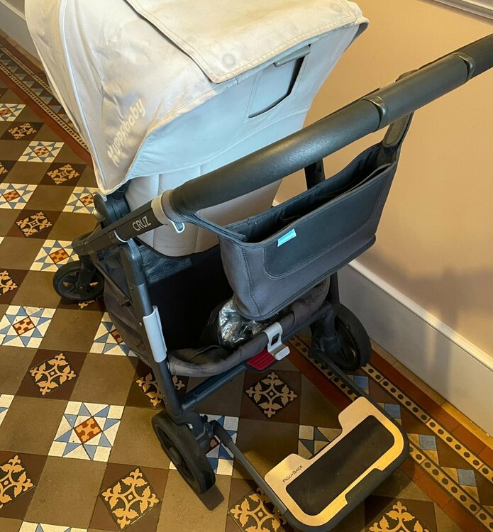 Uppababy carryall and buggy board.jpg
