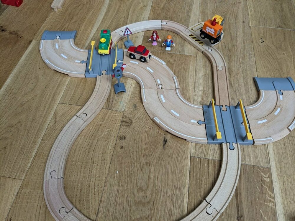 brio train car 1111.jpg