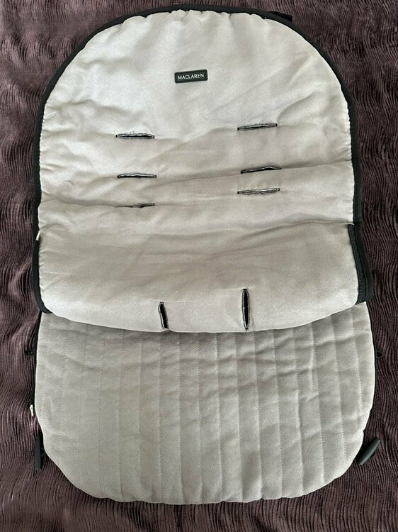 Maclaren stroller footmuff2.jpg