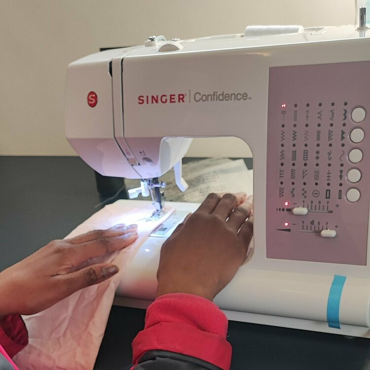 sewing machine workshop sewing class near me.jpg
