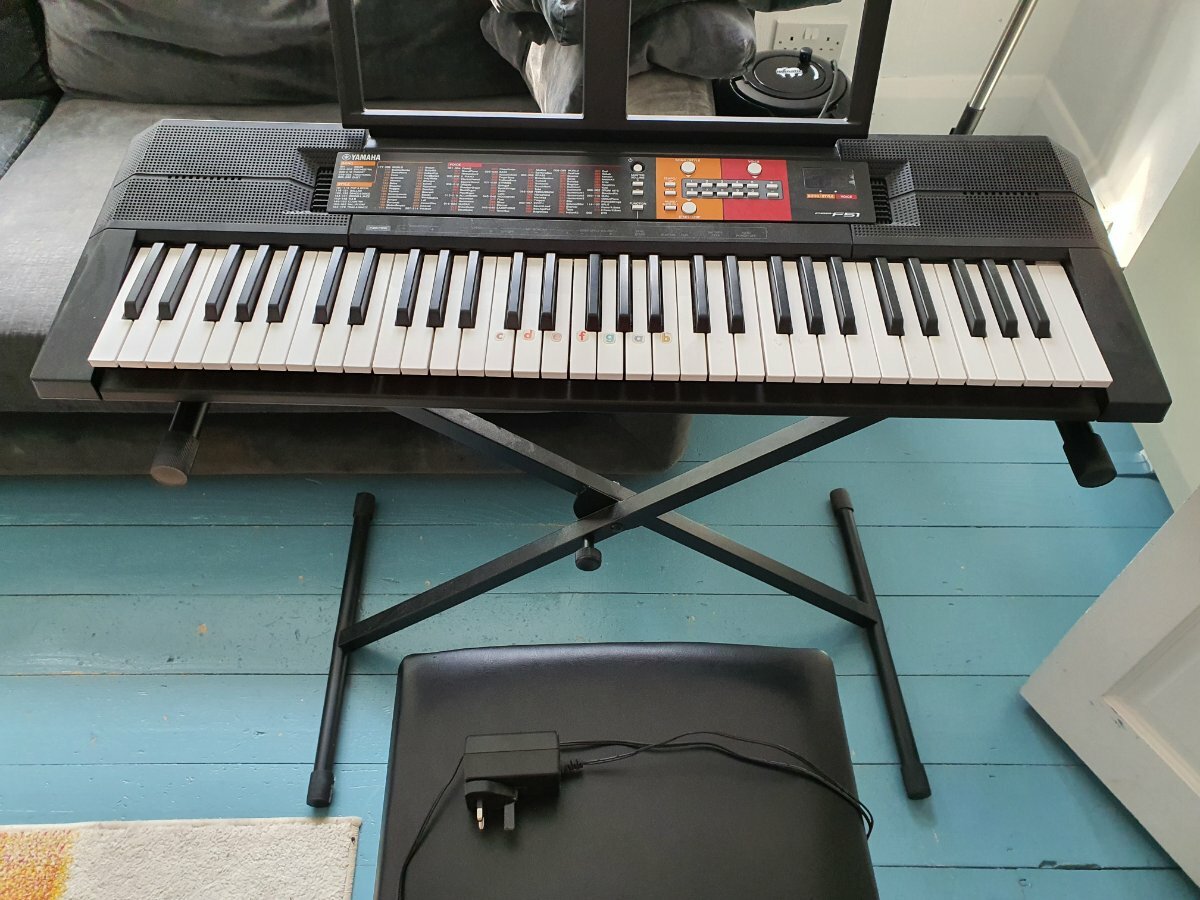 Yamaha PSR F51 Portable Keyboard X Frame Package 75 For Sale