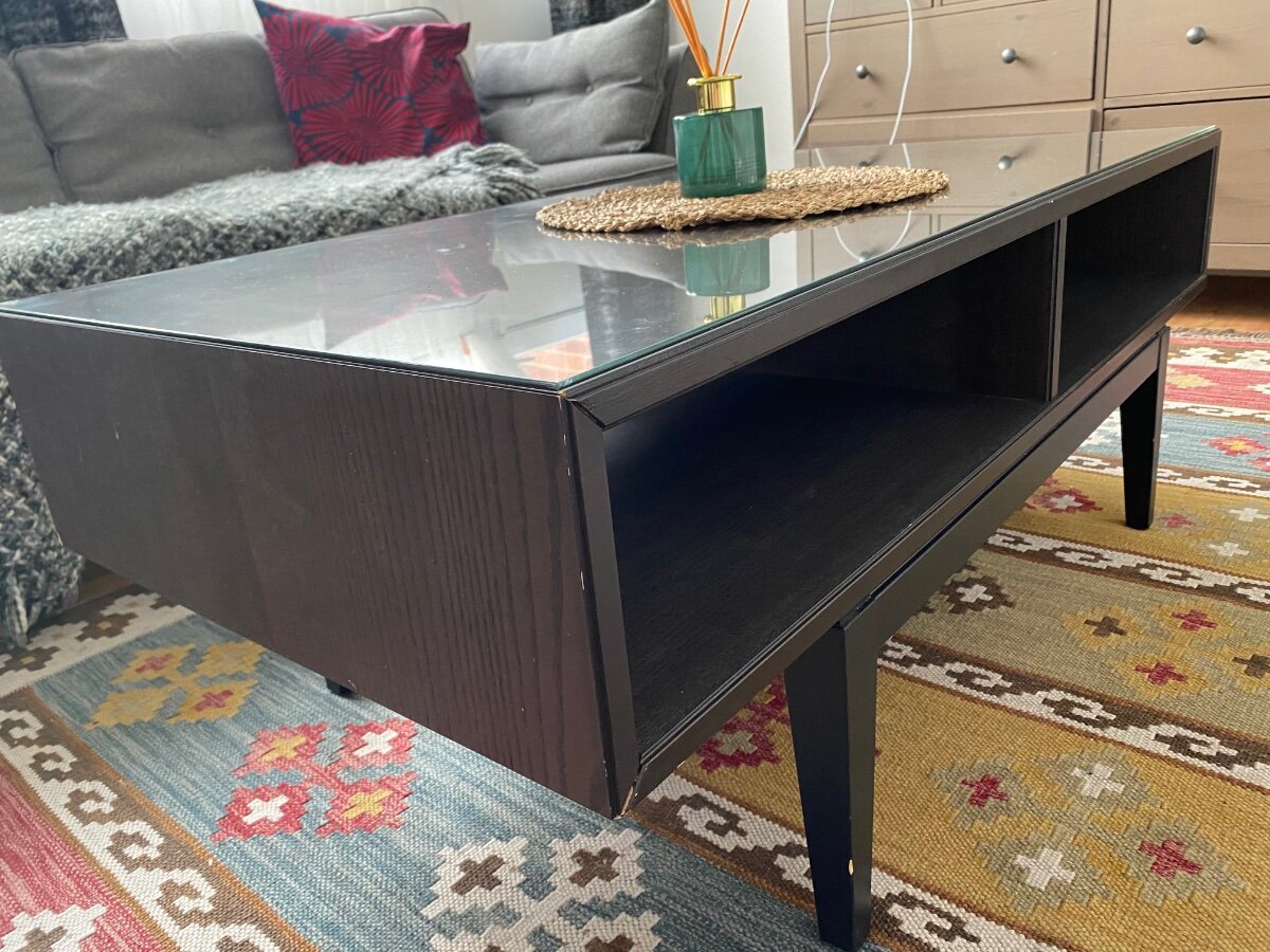 Cute IKEA coffee table with glasstop For Sale Items Offered
