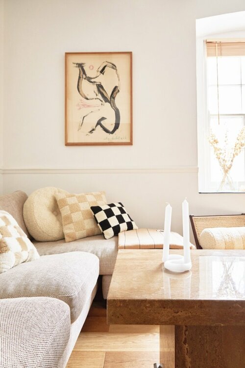 Amélioré  sofa high res.jpg