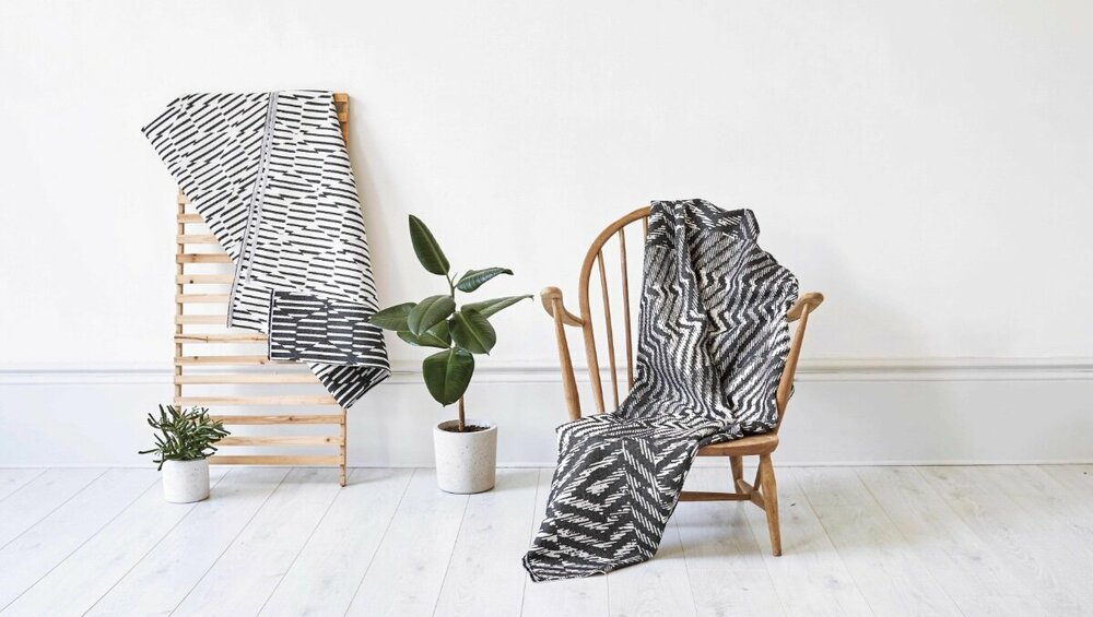 Beatrice Larkin_Block and Stamp Throw_rYeshen Venema high res .jpg