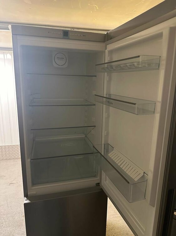 PHOTO-2023-10-12-09-48-46 4.jpg