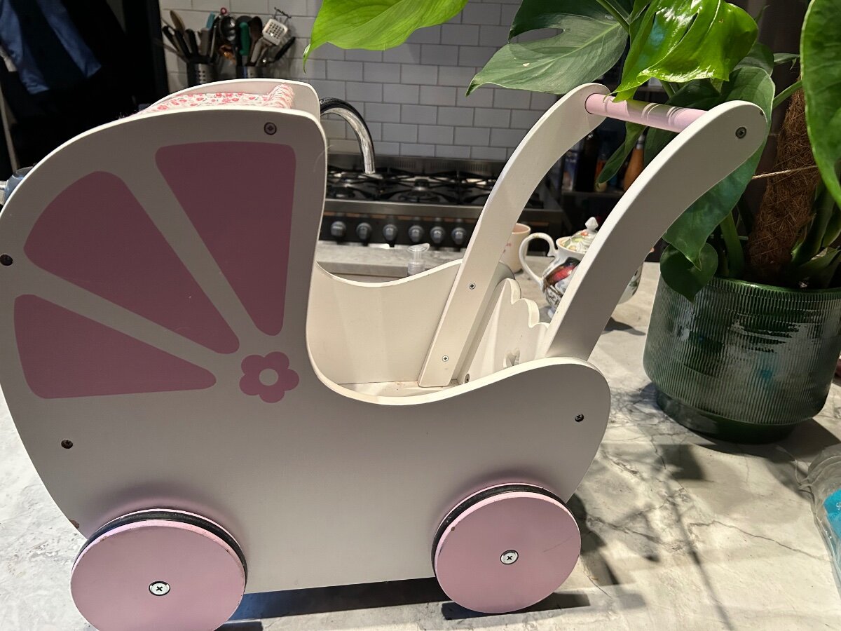 Jojo pram shop
