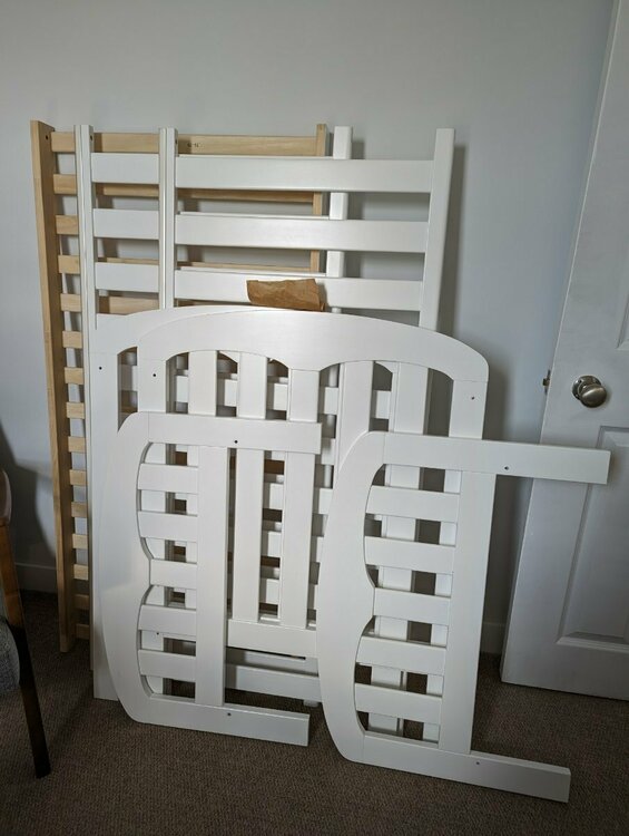 cotbed all pieces.jpg