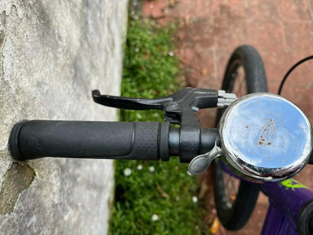 Above left IMG_6490.jpg