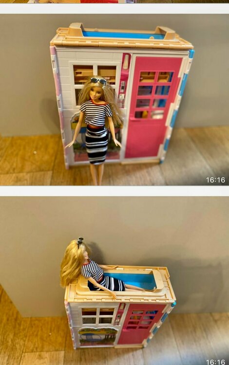 Barbie house.jpg