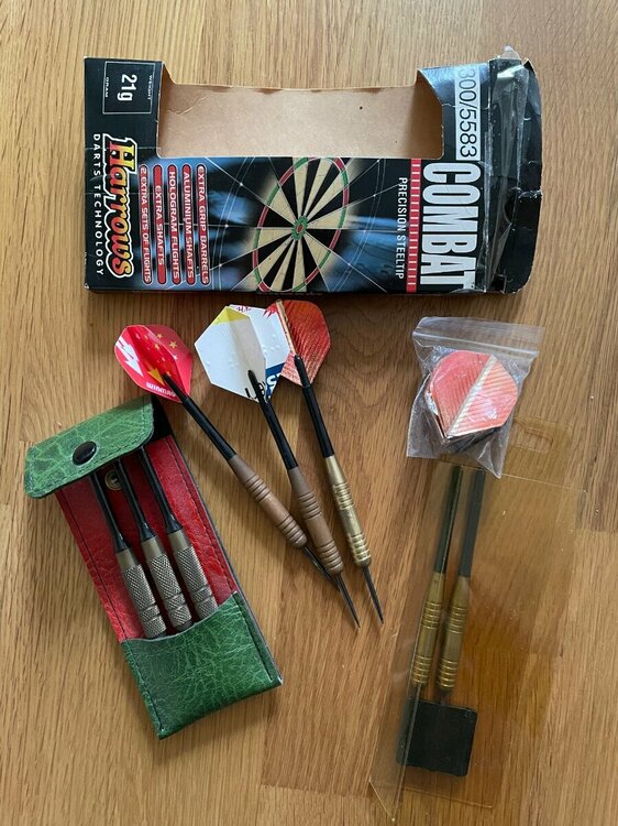 Darts.JPG