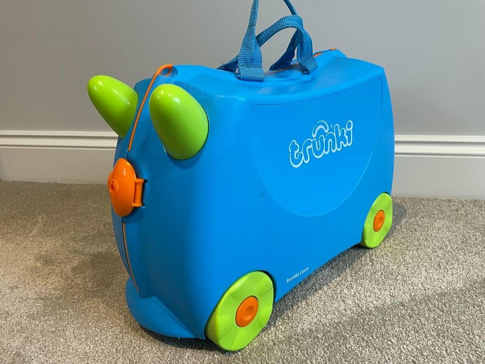 Blue trunki.jpg
