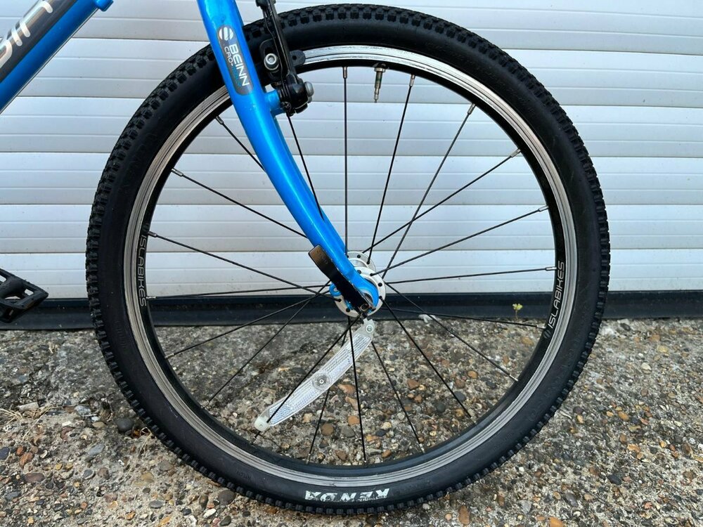 IslaBikeBlue5.jpeg