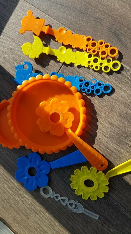 Bubble wands.jpg