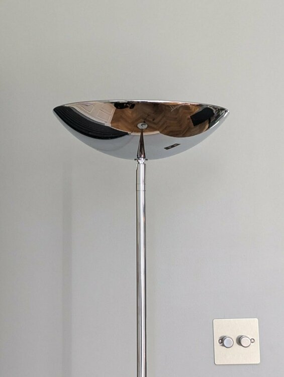 Chrome, straight.jpg