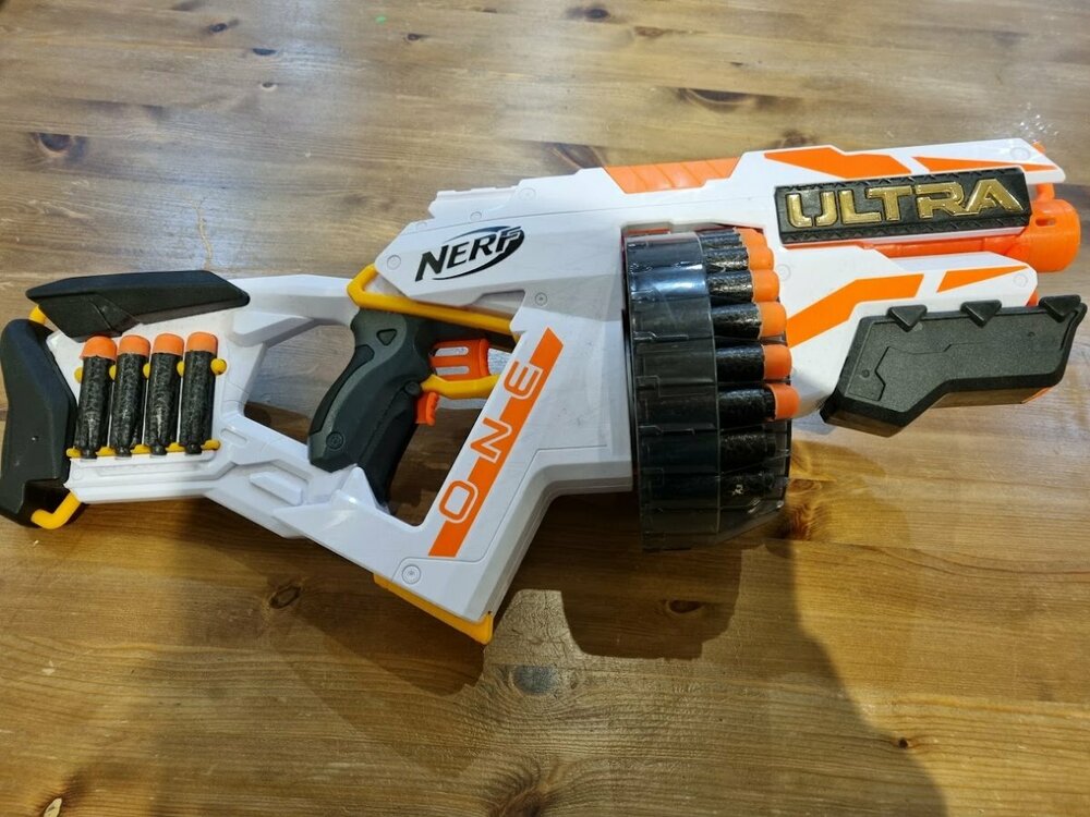 Nerf Ultra One motorized blaster.jpg