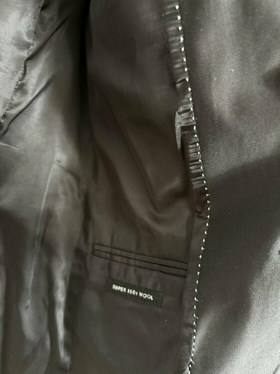 WhatsApp Image 2025-05-05 at 16.46.27_799e3cdc.jpg