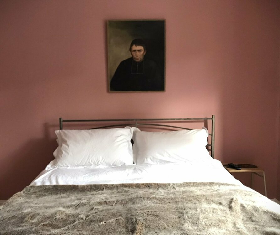 Bedroom 1.JPEG