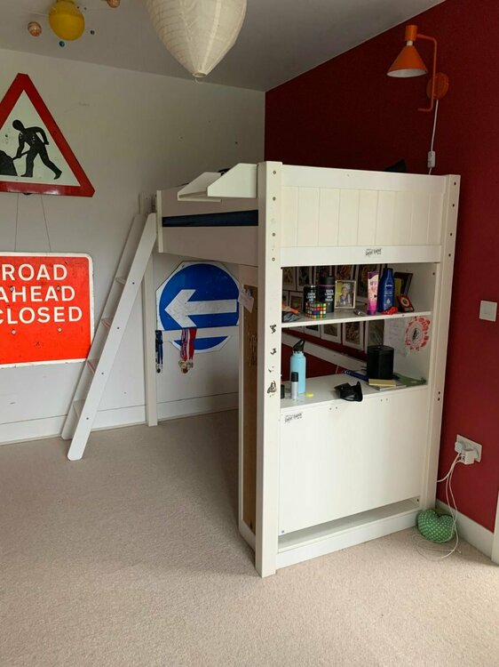 High Sleeper Bed 1.JPG