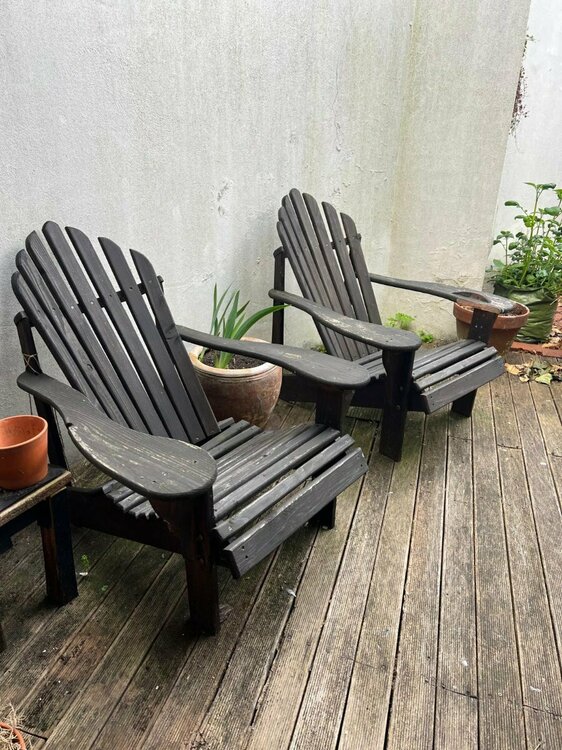 garden chairs 2.jpg