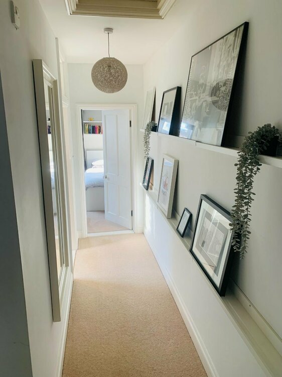 upstairs hallway.jpg