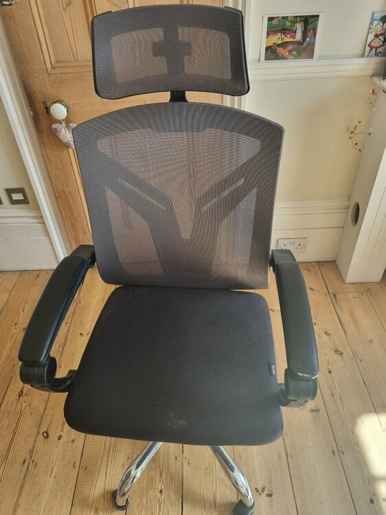 Chair 1.jpg