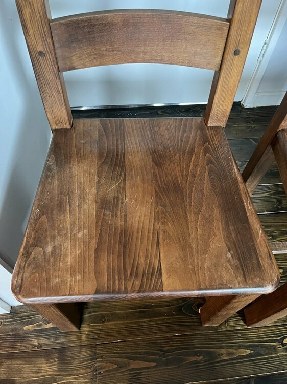 Dining Room Charis 2.jpg