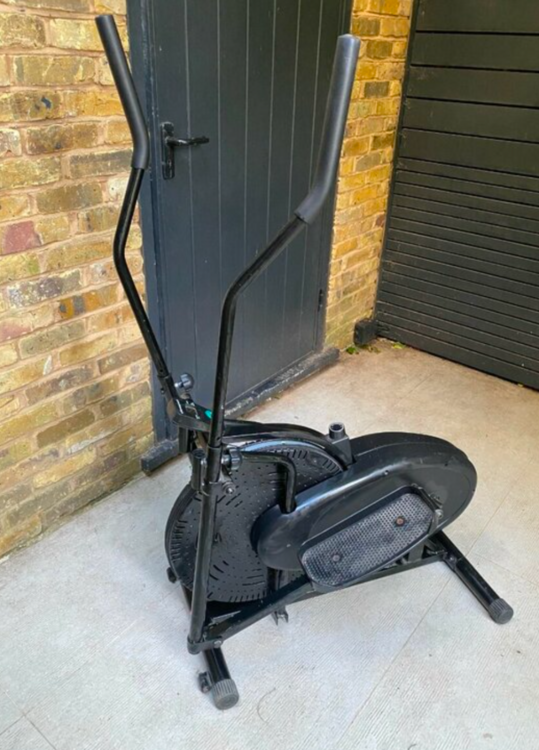 Screenshot 2025-08-31 at 21.24.39.png