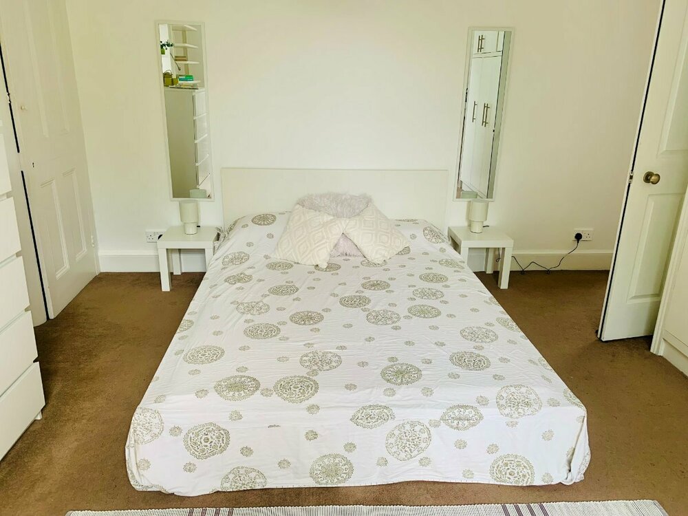 Back Bedroom 09:25_6.jpg