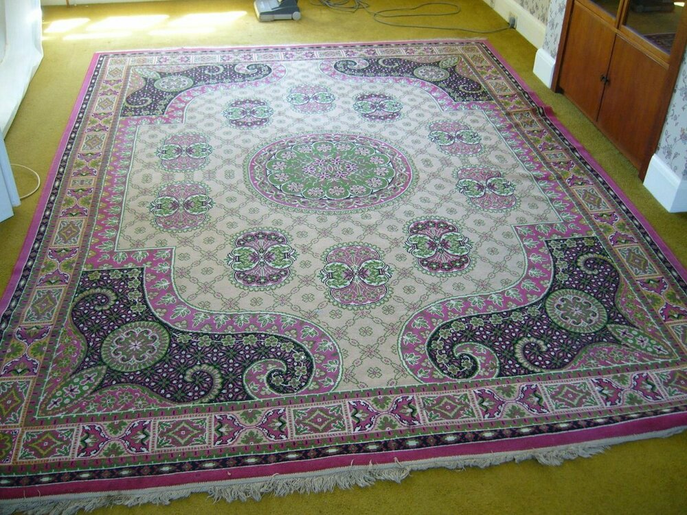 Photo albums 066 carpet 2.JPG