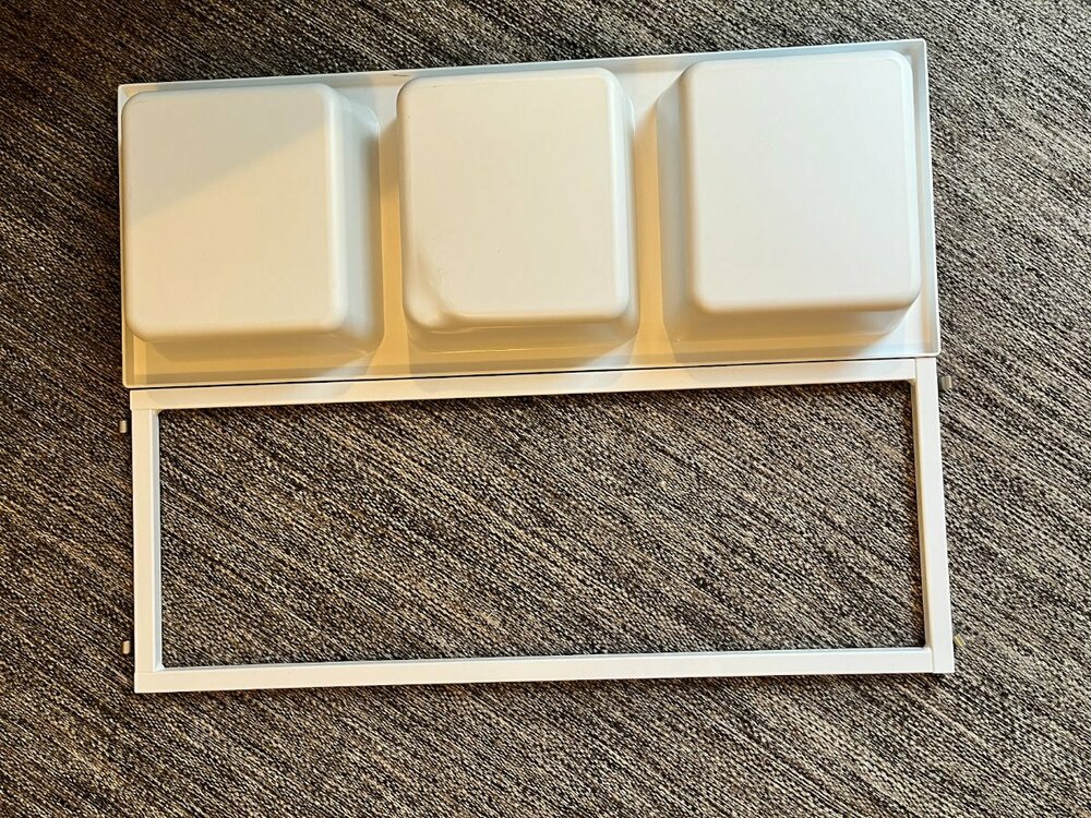 String shelf bowl 2.JPG