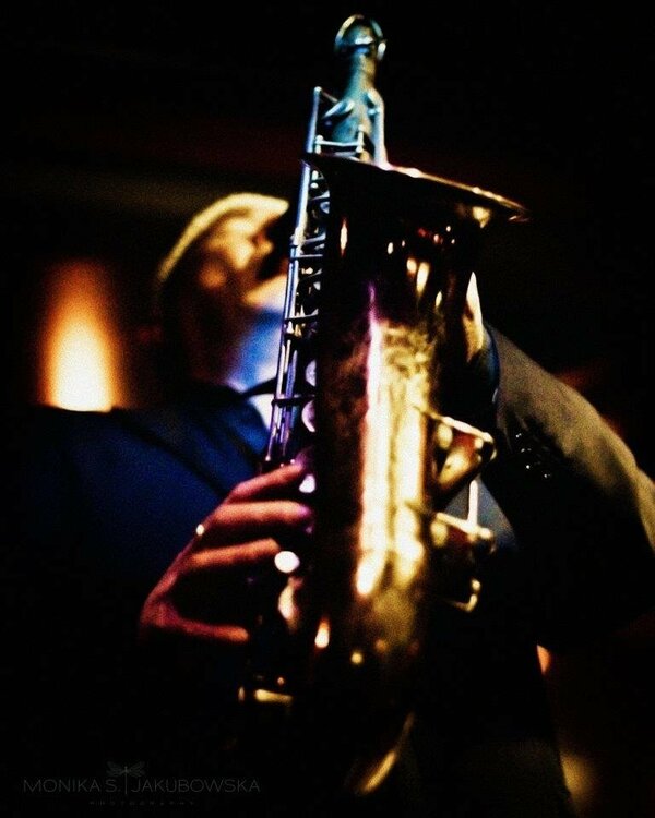 MY PHOTO BY MONIKA.jpg