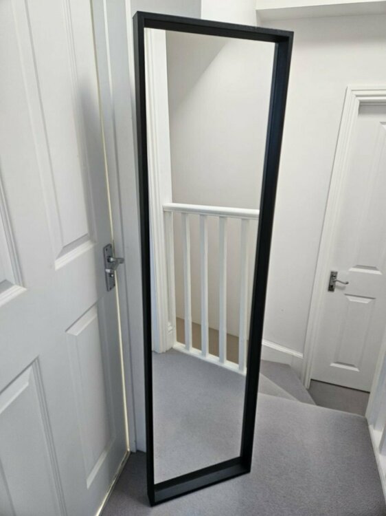 WhatsApp Image 2025-10-16 at 23.06.26_dae7d409.jpg