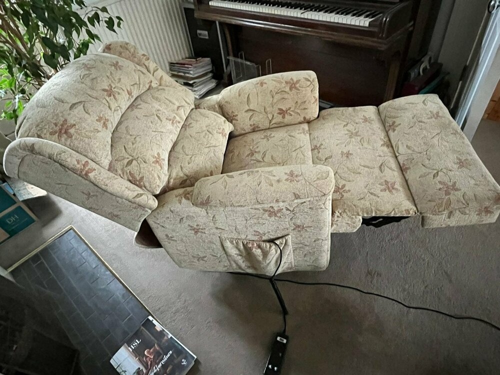 WhatsApp Image 2025-10-20 at 12.22.07.jpeg