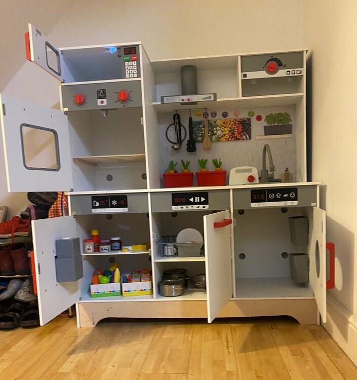 PHOTO-2025-10-01-15-19-25 20.jpeg