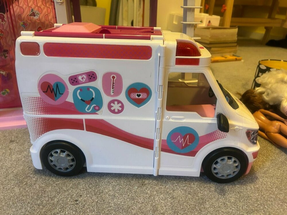 WhatsApp Image 2025-11-14 at 16.13.39 (2).jpeg