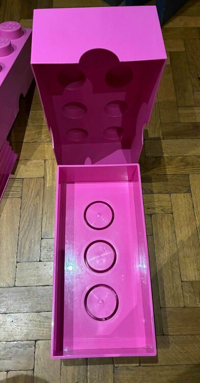 empty lego briock box.jpeg