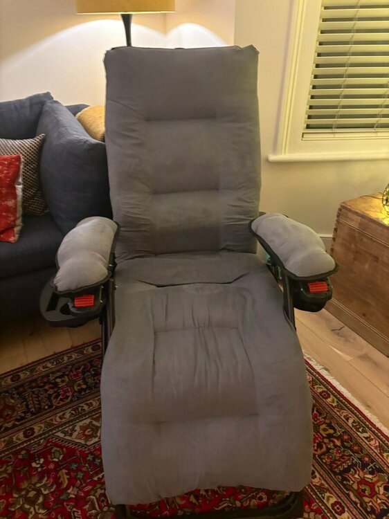 Recliner2.jpeg