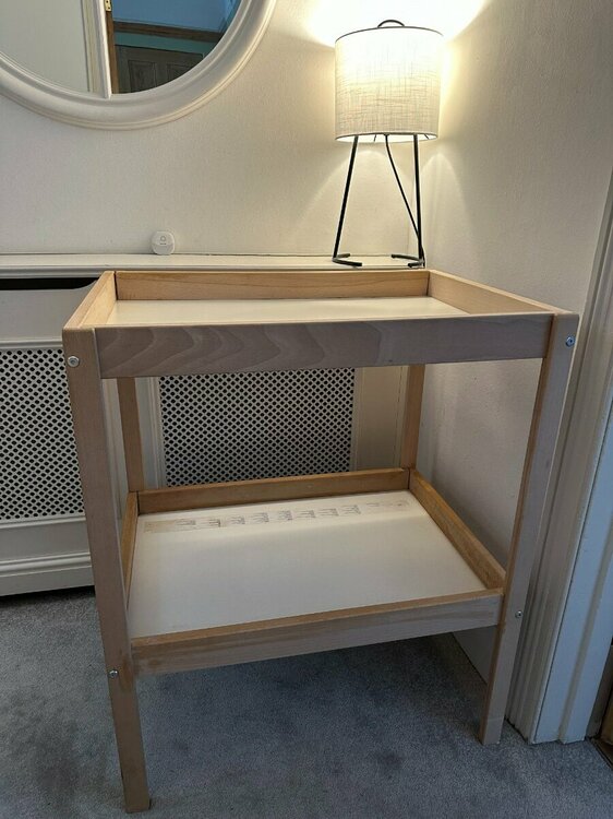 Changing table.jpg
